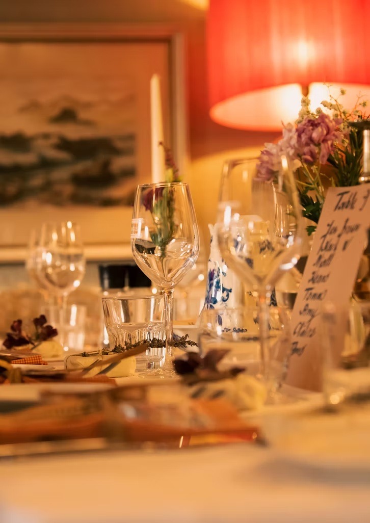 Nottage's Bar & Restaurant